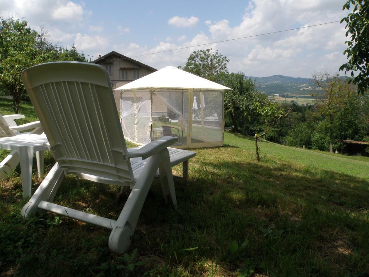 Cascina Luvot Acomodação com café da manhã Melazzo Exterior foto