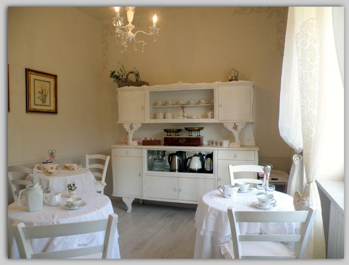 Cascina Luvot Acomodação com café da manhã Melazzo Exterior foto