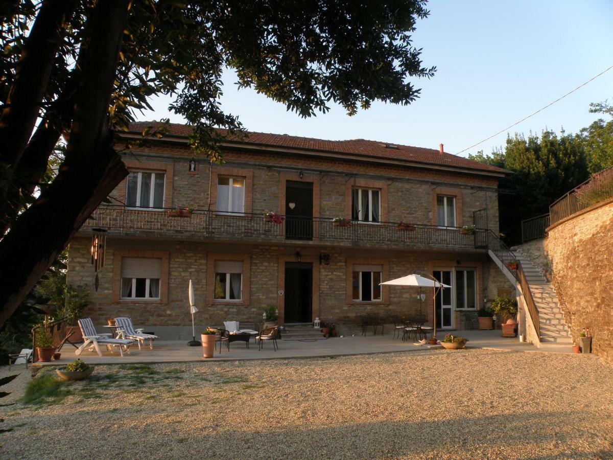 Cascina Luvot Acomodação com café da manhã Melazzo Exterior foto